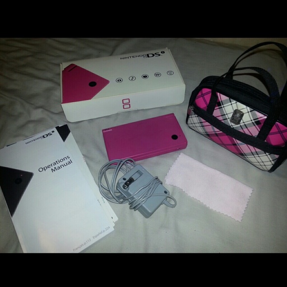 pink nintendo dsi