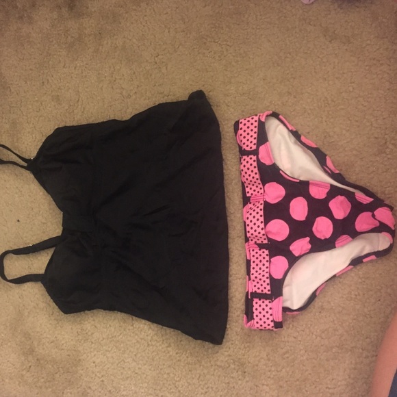 Girls Two Piece Swim Suit.
