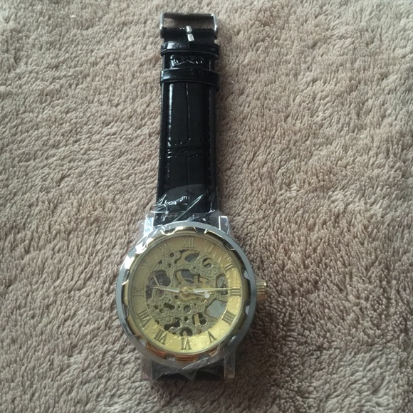 ‼️WKND SALE 2 🔸NEW still wrapped Movement Watch