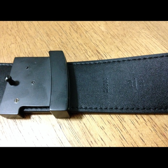 Louis Vuitton belt