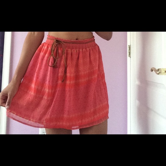 Dresses & Skirts - Summer skirt!