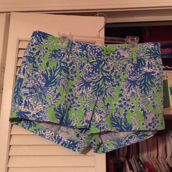 NWT limeade biggest fan walsh shorts size 4
