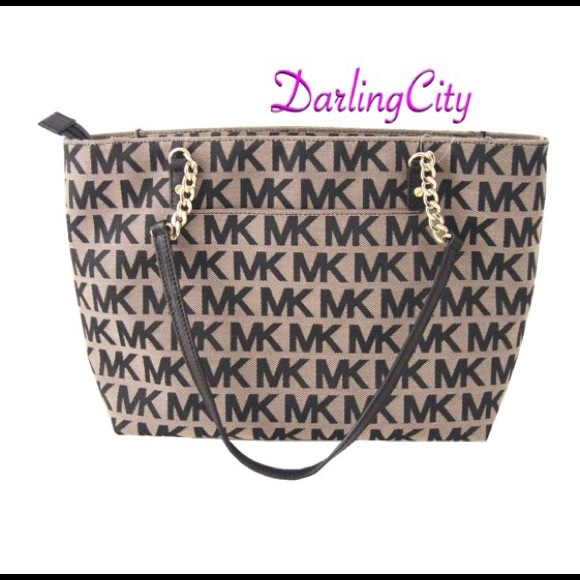 Michael Kors Chain Tote Signature Jacquard. - Picture 4 of 4