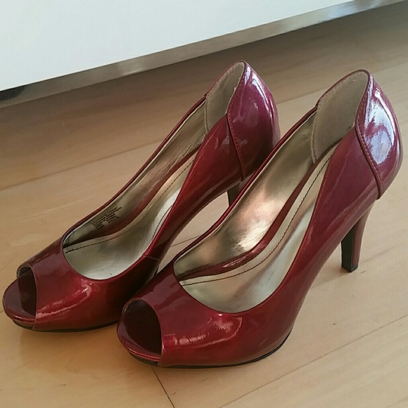 Style&co open toe heels