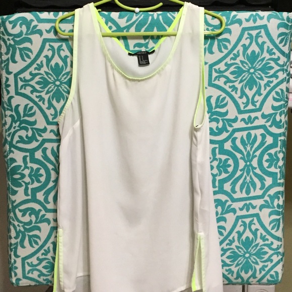 White tank
