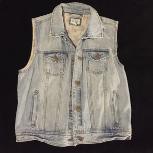 Jean vest