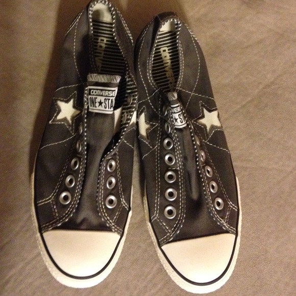 Converse slip on 9.5 woman's