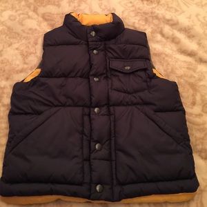 Gap boys navy puffer vest