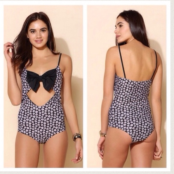 🚫🚫SOLD NEW LOLLI swimsuit one piece Urban - Picture 2 of 3