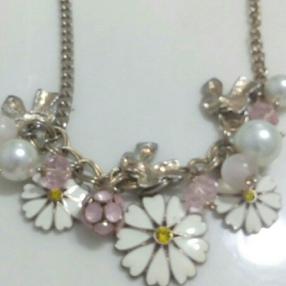 Classy Floral Embellished Betsey Johnson Necklace