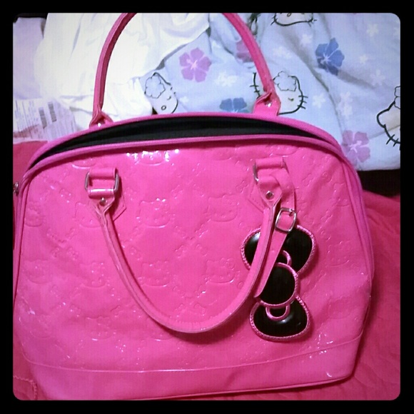 LOUNGEFLY HELLO KITTY LARGE SANRIO Black Patent Em