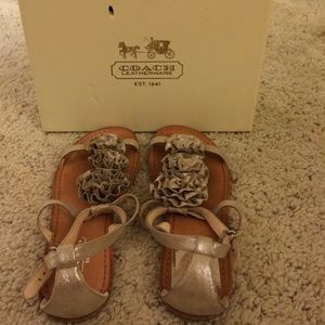 🎉🎉WEEKEND SALE🎉🎉 Coach sandals