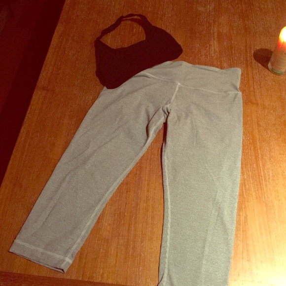 Lulu lemon grey striped workout Capri pants