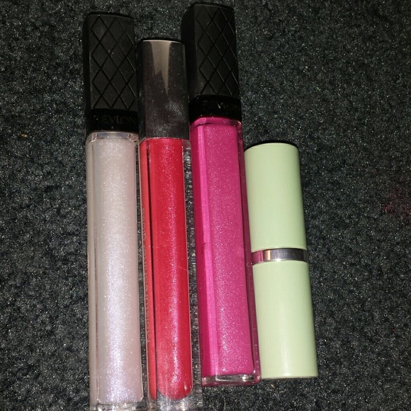 Unused lip set