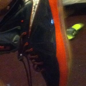 Lebron 10s ⚫🔴BREDS