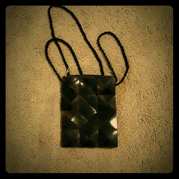 Black pearl bag!!