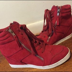 Rock & Republic Red Sneaker Wedges