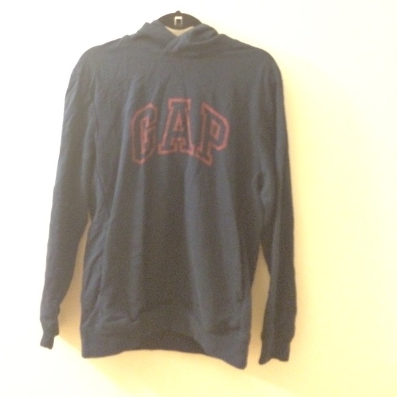 Gap sweatshirt