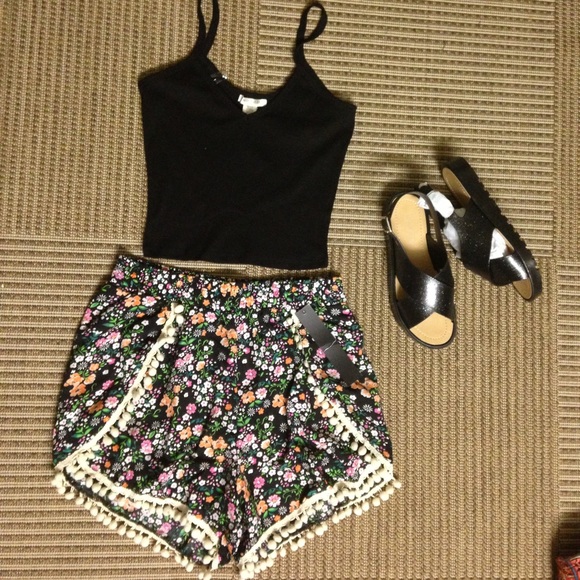 Floral boho shorts