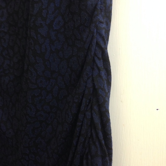 Blue & Black Leopard print - Picture 3 of 3