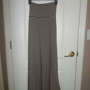 Maxi Skirt Size Small