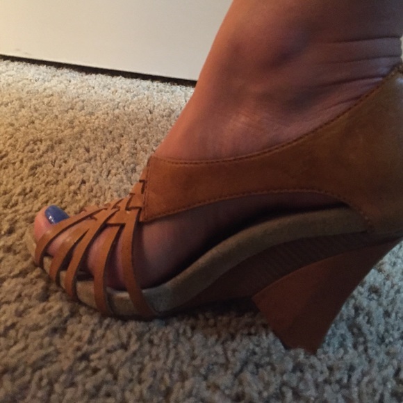 Sam Edelman wedge - Picture 2 of 4