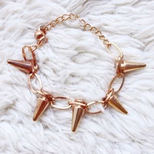 NWOT Rose Gold spike bracelet