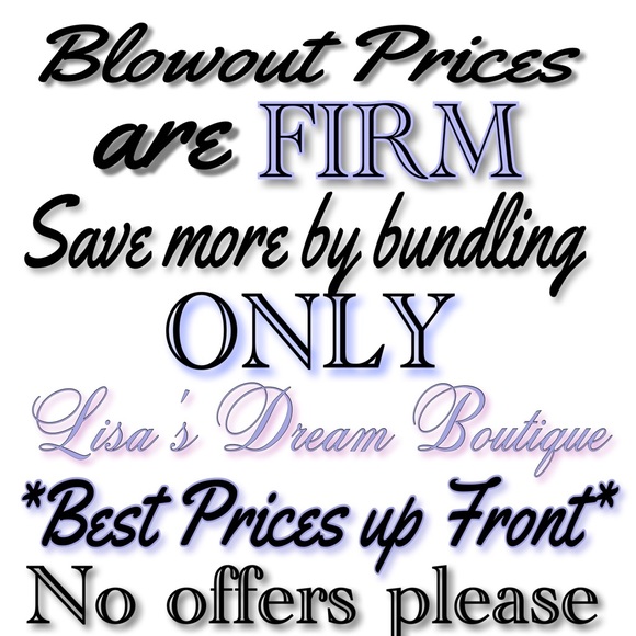 SOLD🆕Crisscross Navy Top-Last One!! - Picture 6 of 6