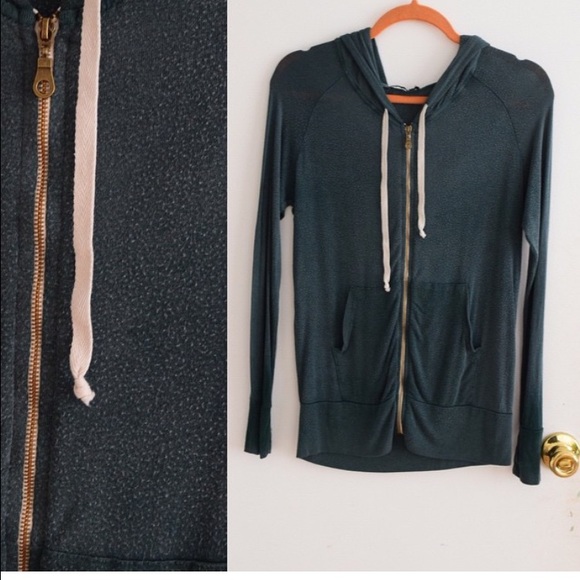 Brandy Melville Forrest green sweater