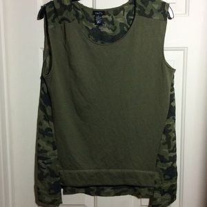 Rue 21 Military Green/Camo Knit Top