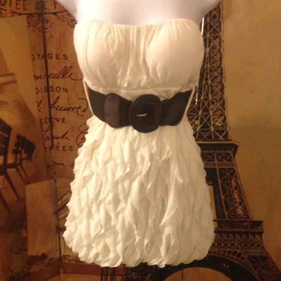 SOLD! - Picture 2 of 4