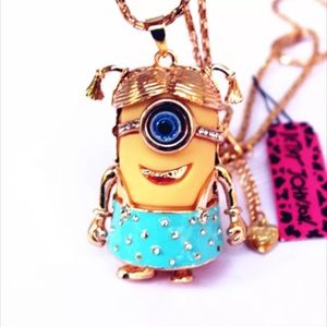 Last one !!!Betsy Johnson minion in a skirt !