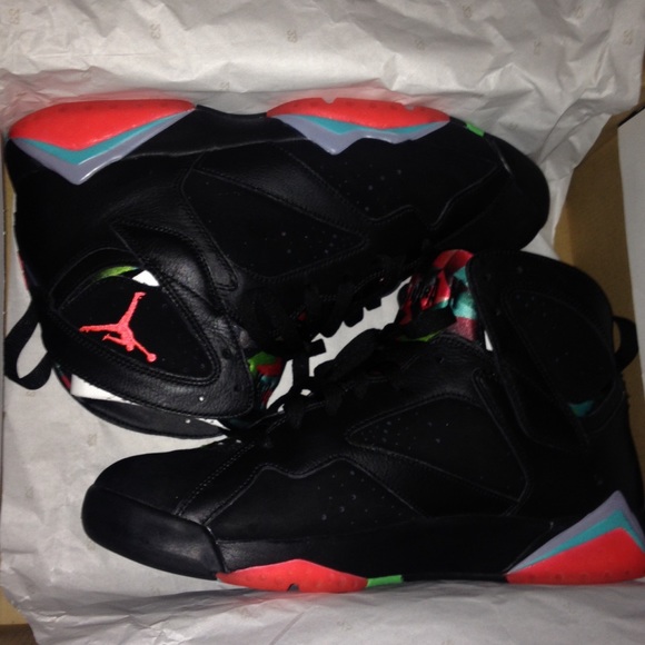 Jordan Retro 7 "Marvin the Martian"