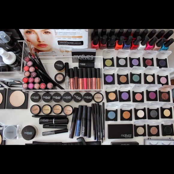 Cosmetics - Picture 3 of 3