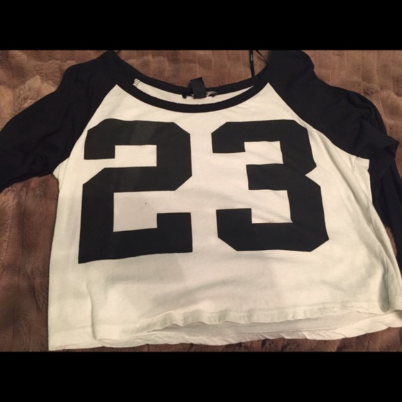 baseball tee