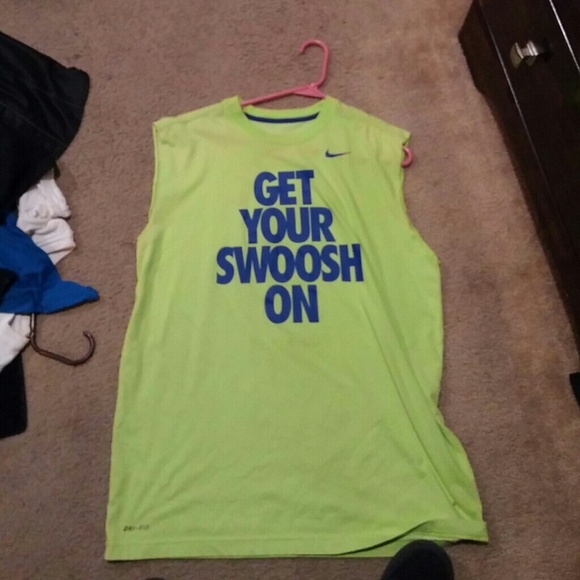 Get your swoosh on. Cut sleeve