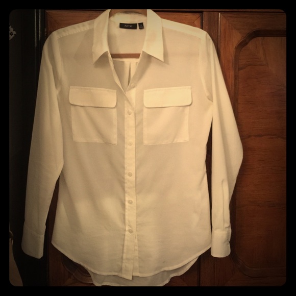 Blouse - Picture 1 of 1