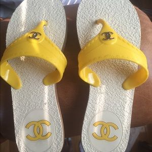 💯 AUTHENTIC CHANEL FLIP FLOPS SIZE 38