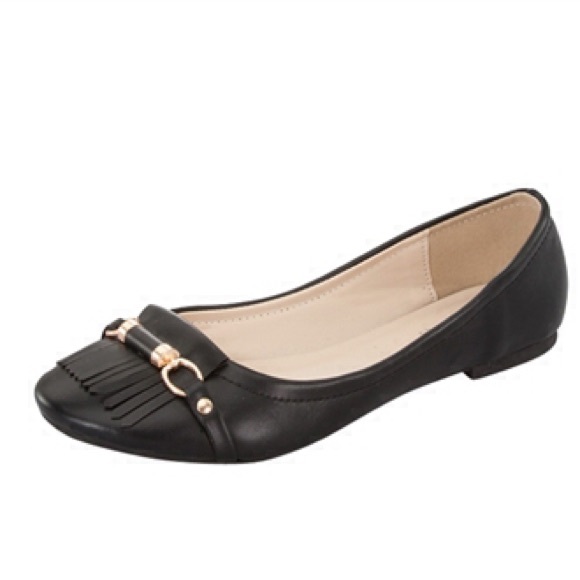 Black flats