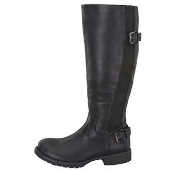 Black boots