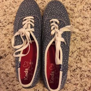 KED dot fashion sneaker - good for fashionista