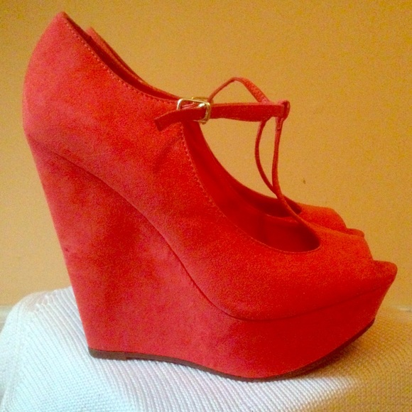 Peach Peeptoe