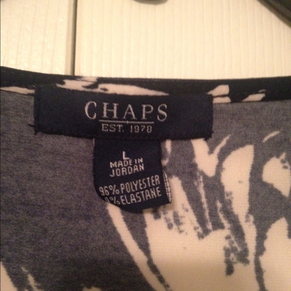 Navy/dark blue blouse with white flowers - Picture 3 of 3