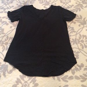 Lululemon black and gray stripe yoga tee