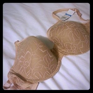 NWT Wacoal Bra