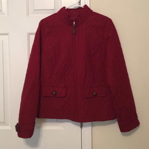 Red quilted lightweight jacket