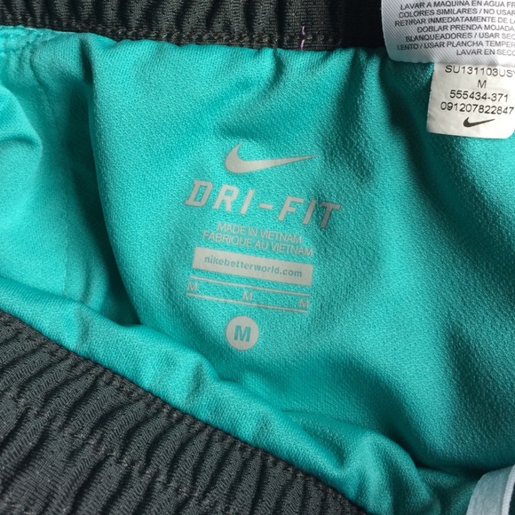 NIKE DRI-FIT SHORTS - Picture 3 of 4