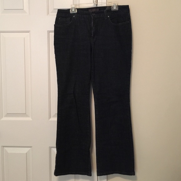 Nine West dark wash denim jeans