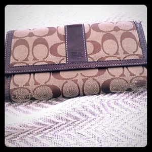Coach wallet