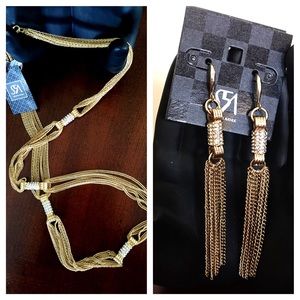 S5A Saks Fifth Avenue earrings & necklace set NWT